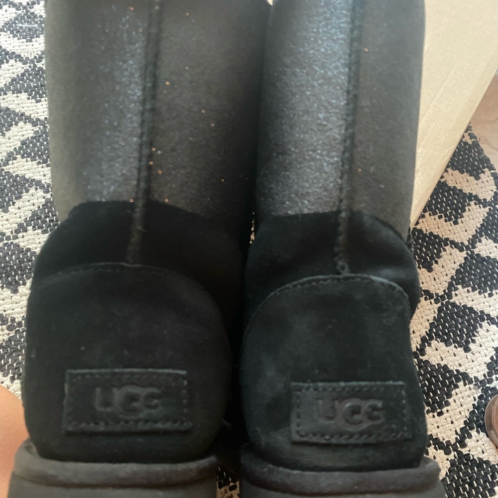Black Ugg Boots With Sparkly Ugg Label Size 7 - image 5